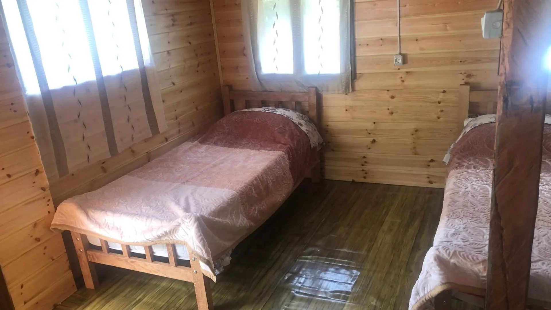 Bujtina Diti Tropoje 0*,  Albanië
